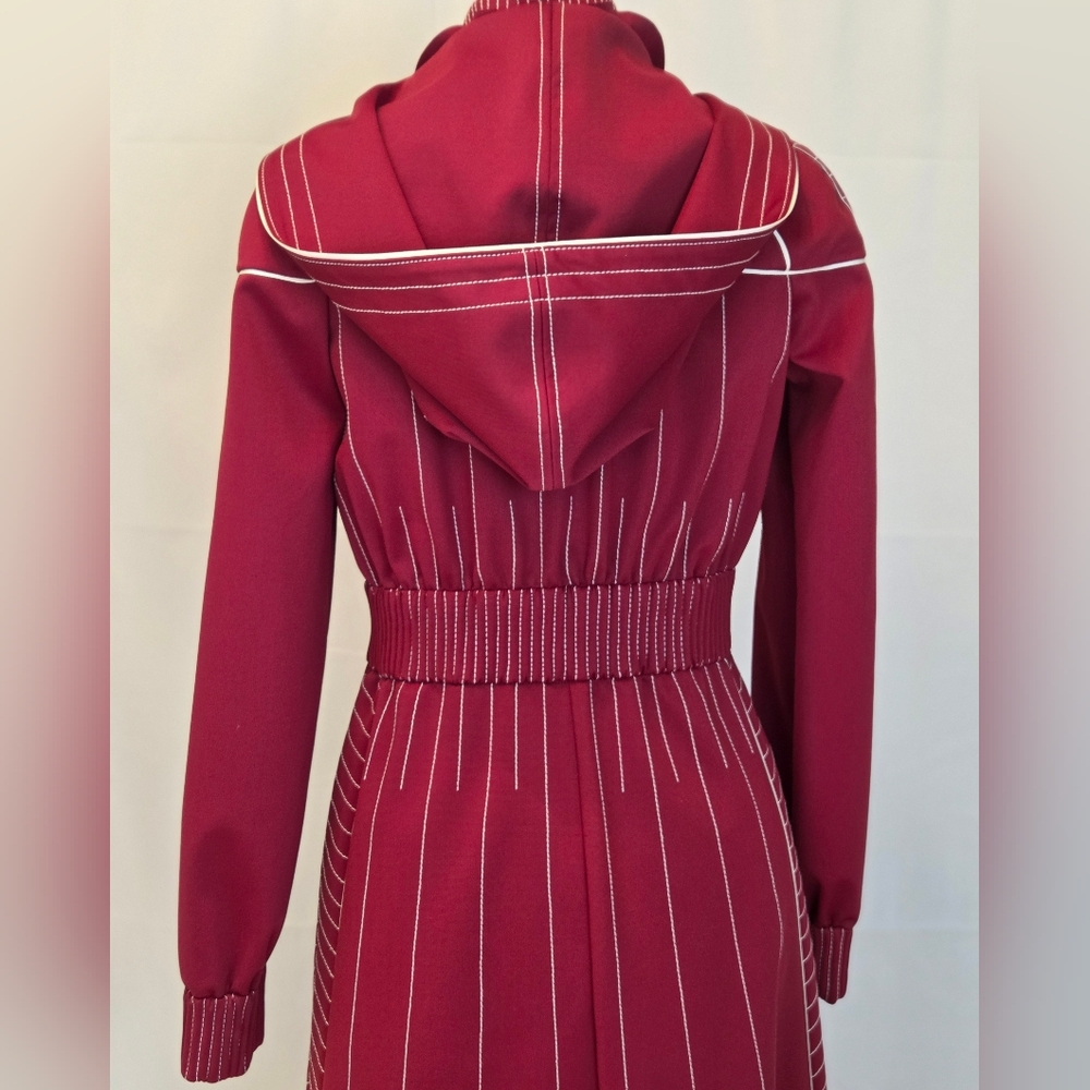 Valentino Red With White Stitching Jersey Hooded Midi Dress, Size 4, NWT - Picture 5 of 15